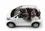 Toyota iQ 2008 года